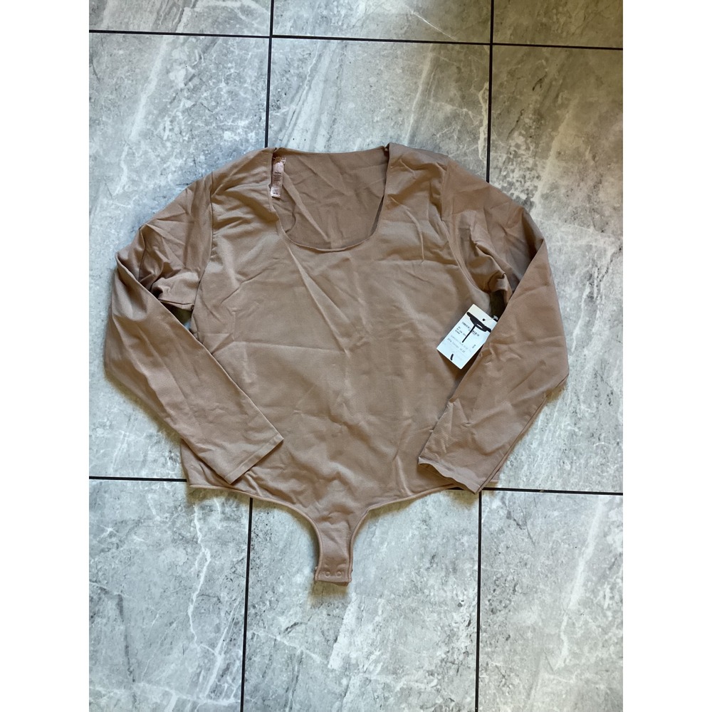 Skims Essential Long Sleeve Scoop Neck Bodysuit Sienna Brown 4X/5X BS-SCN-0315